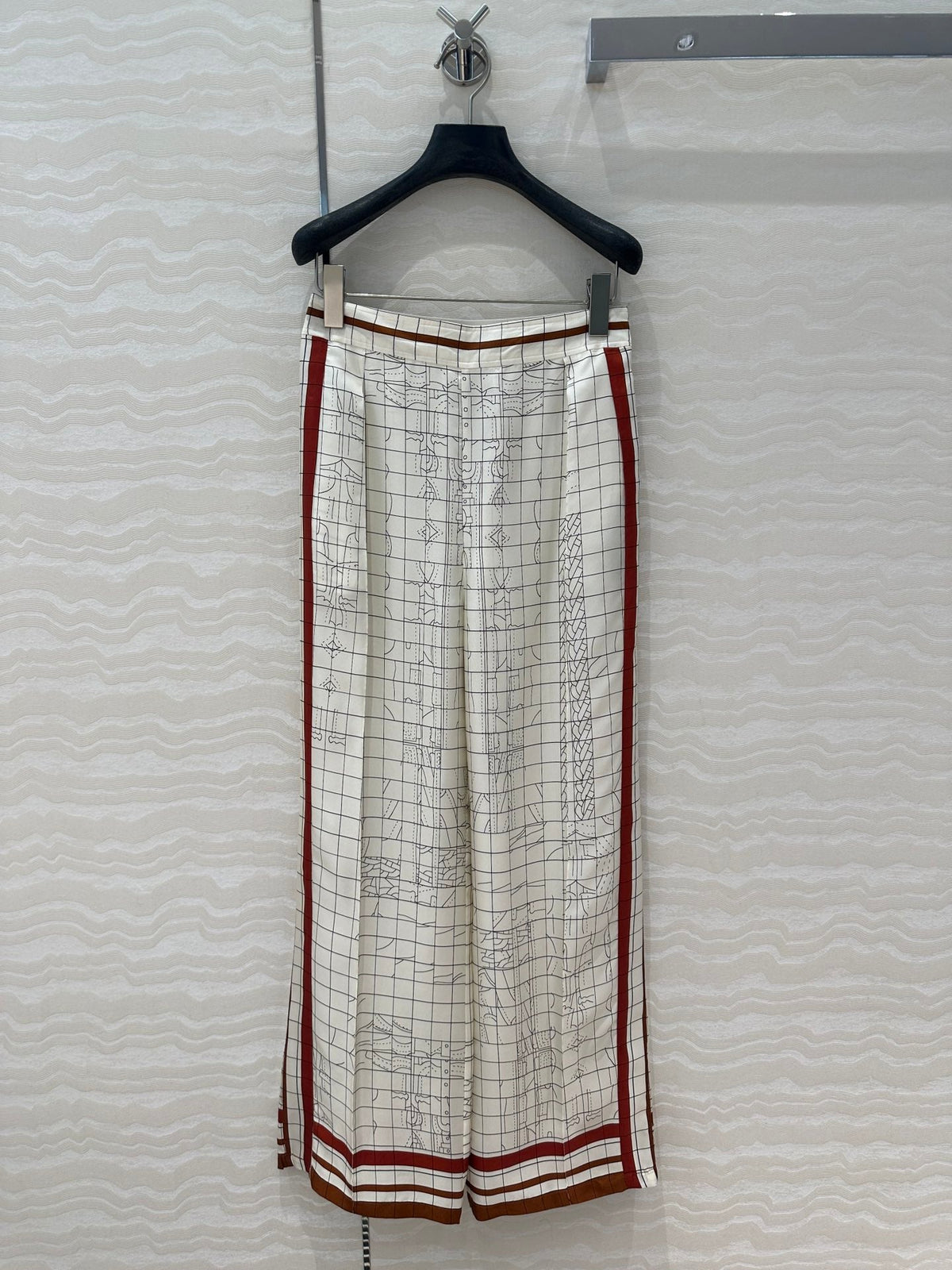 Hm 25 Coaching Deja Vu Wide-leg Straight Pants White Red Silk