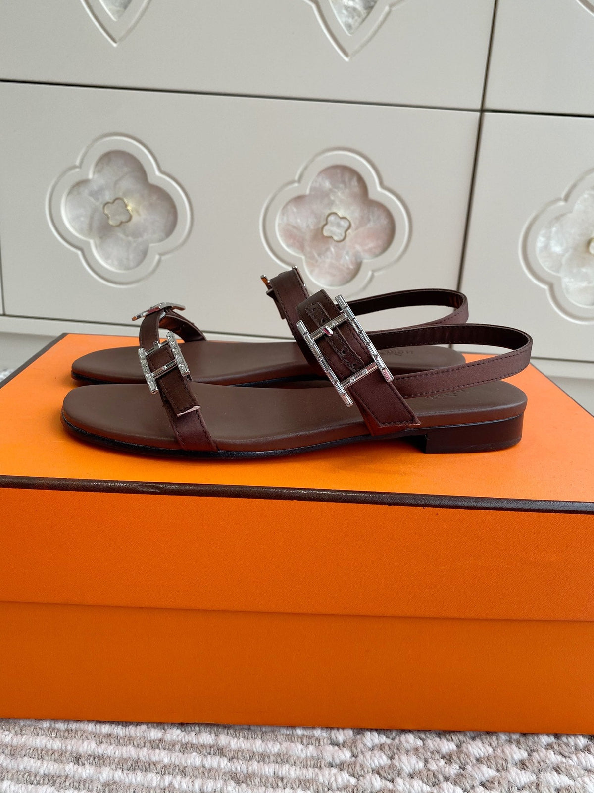 HM Cristal Sandals Brown Calfskin 291445