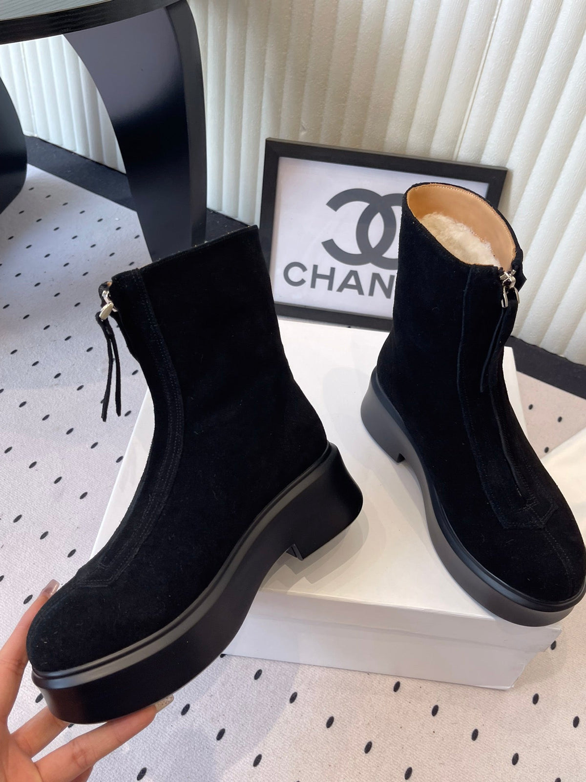 The Row 2025 Zipped Ankle boot Black Suede 554604