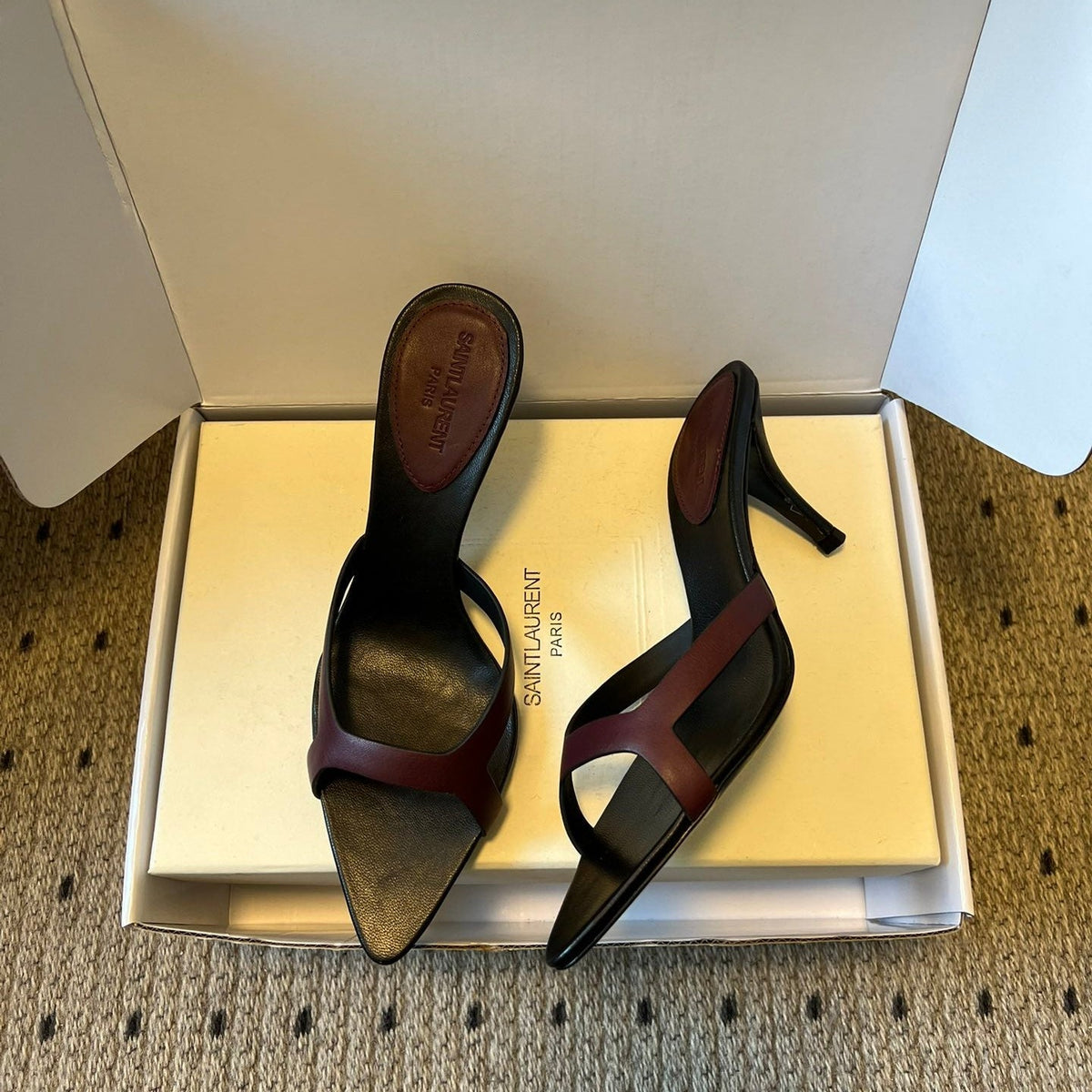 YSL 26ss High Heeled Mules 75 Black Burgundy Cowhide 651764