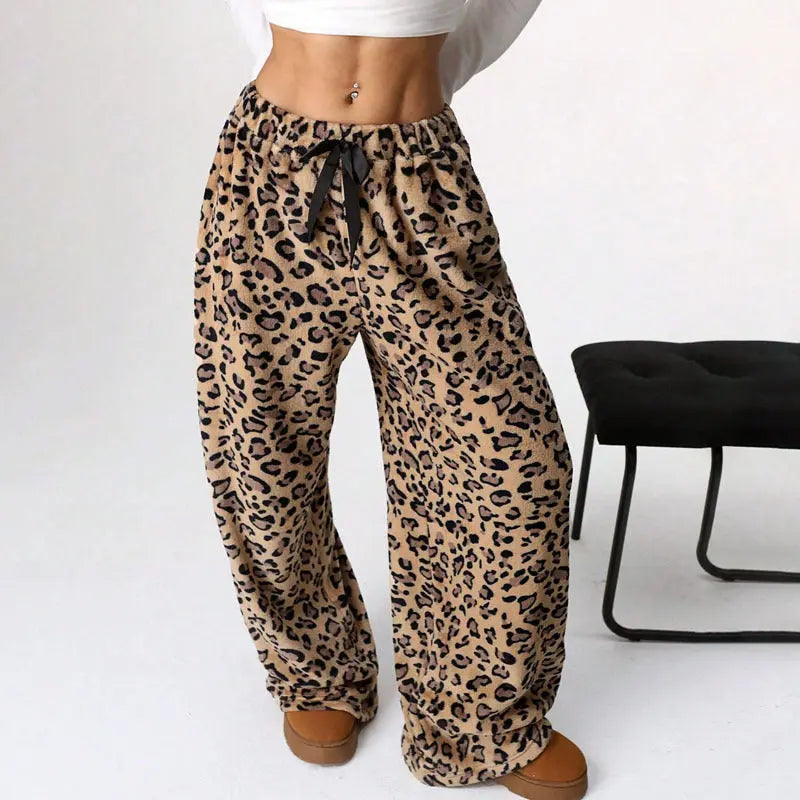 New Casual Leopard Print Lace-up Wide-leg Pants hercurva