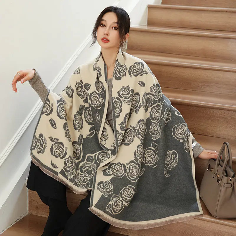 Female Versatile Fashion Thickened Warm Cashmere Scarf hercurva
