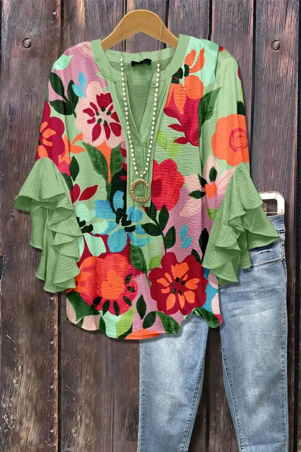 Casual Top With A Creative Floral Print And Digital Printing hercurva