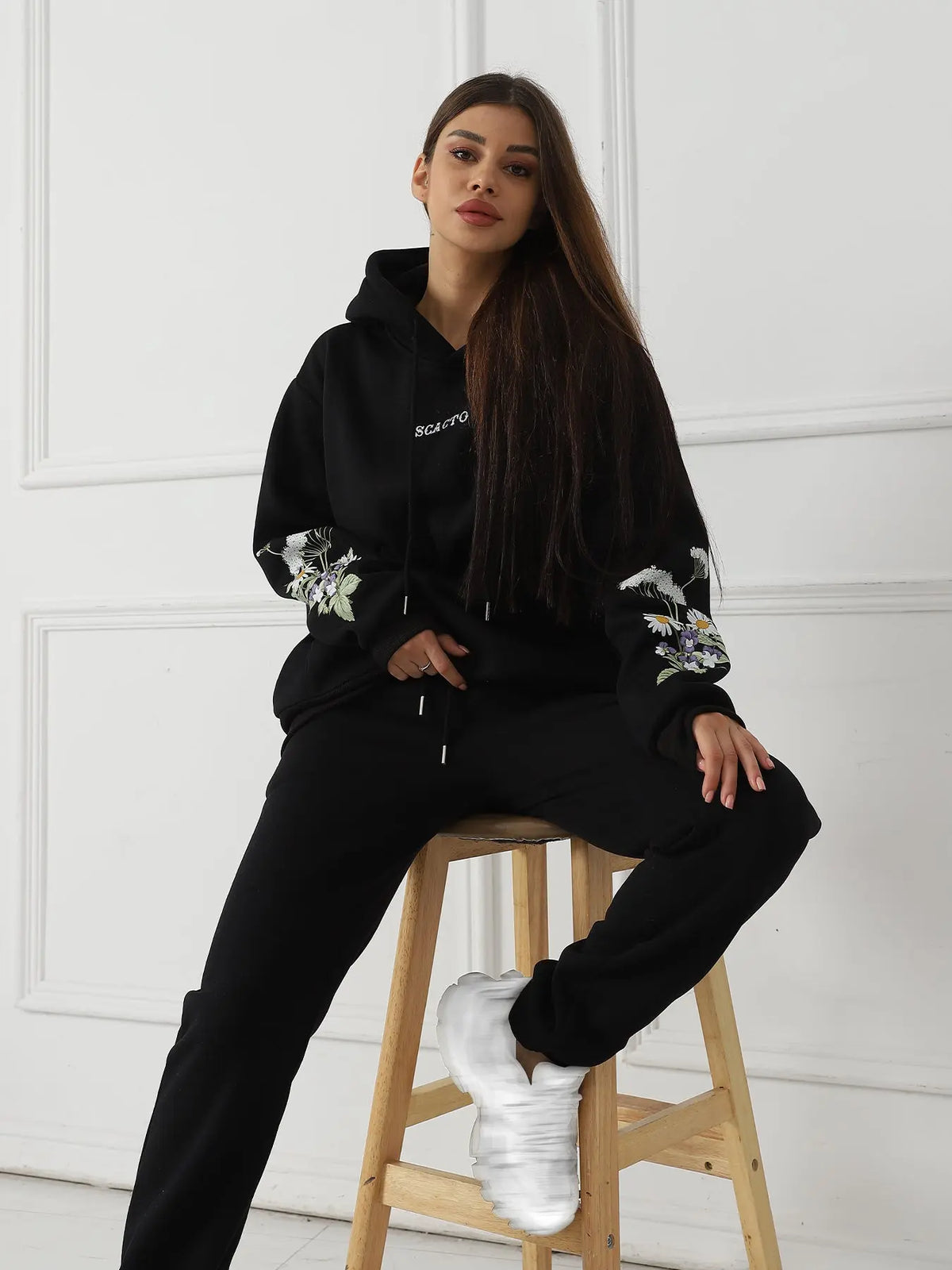 Women's Solid Color Floral Long Sleeved Sweatshirt hercurva
