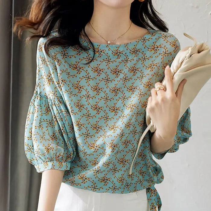 Women's Cropped Lantern Sleeve Floral Top hercurva