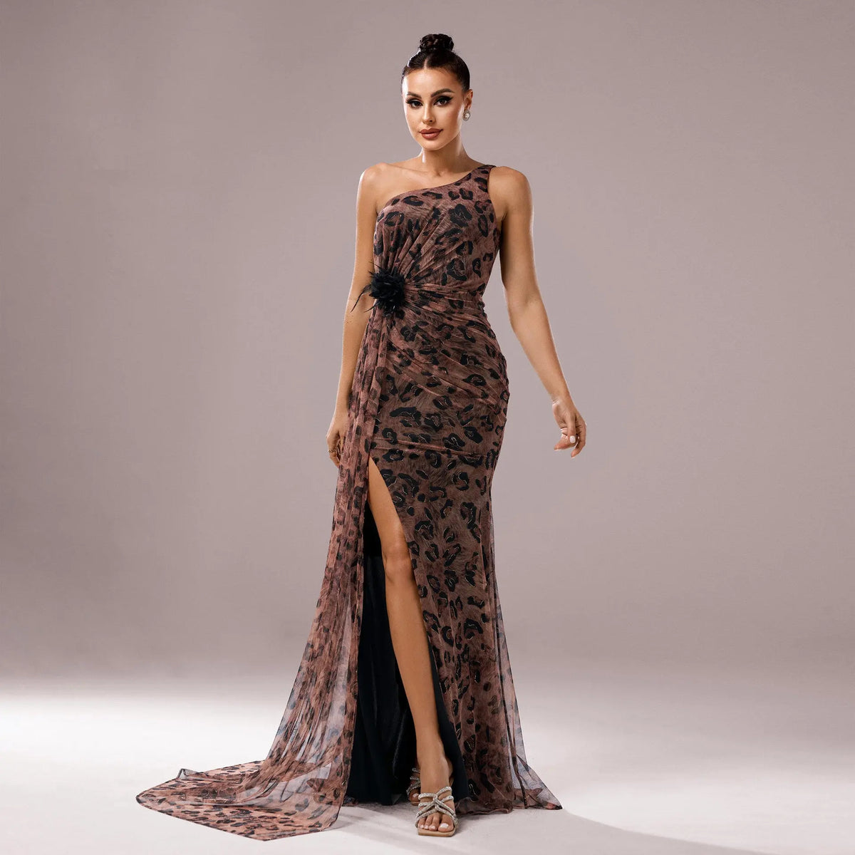 One-shoulder Diagonal Collar Leopard Sequined Evening Dress hercurva