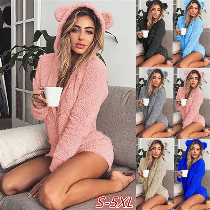 Cute plush hooded with long sleeves hercurva