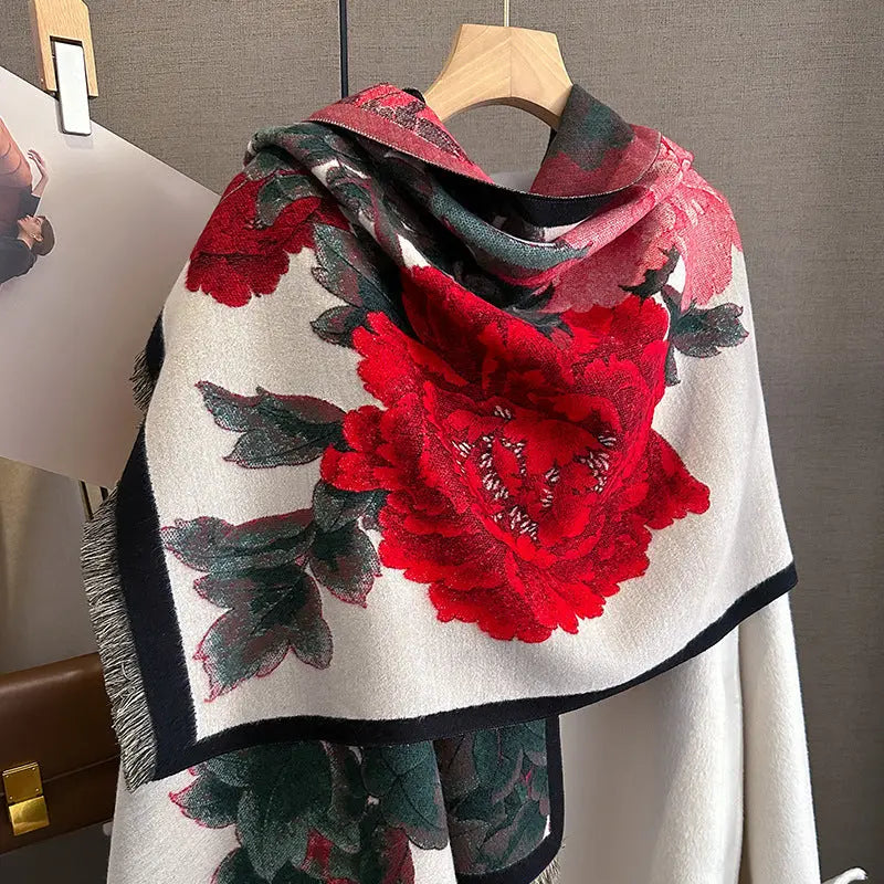 Retro Floral Artificial Cashmere Scarf Women's Thick Warm Scarf hercurva