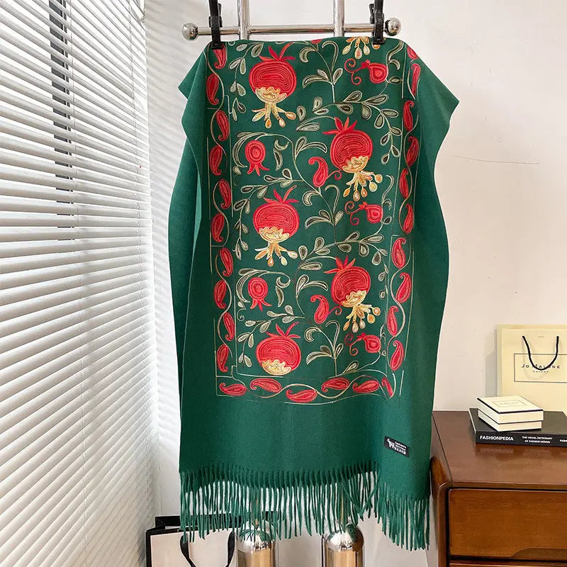 Contrast Color Pomegranate Leaf Embroidered Double-sided Shawl hercurva