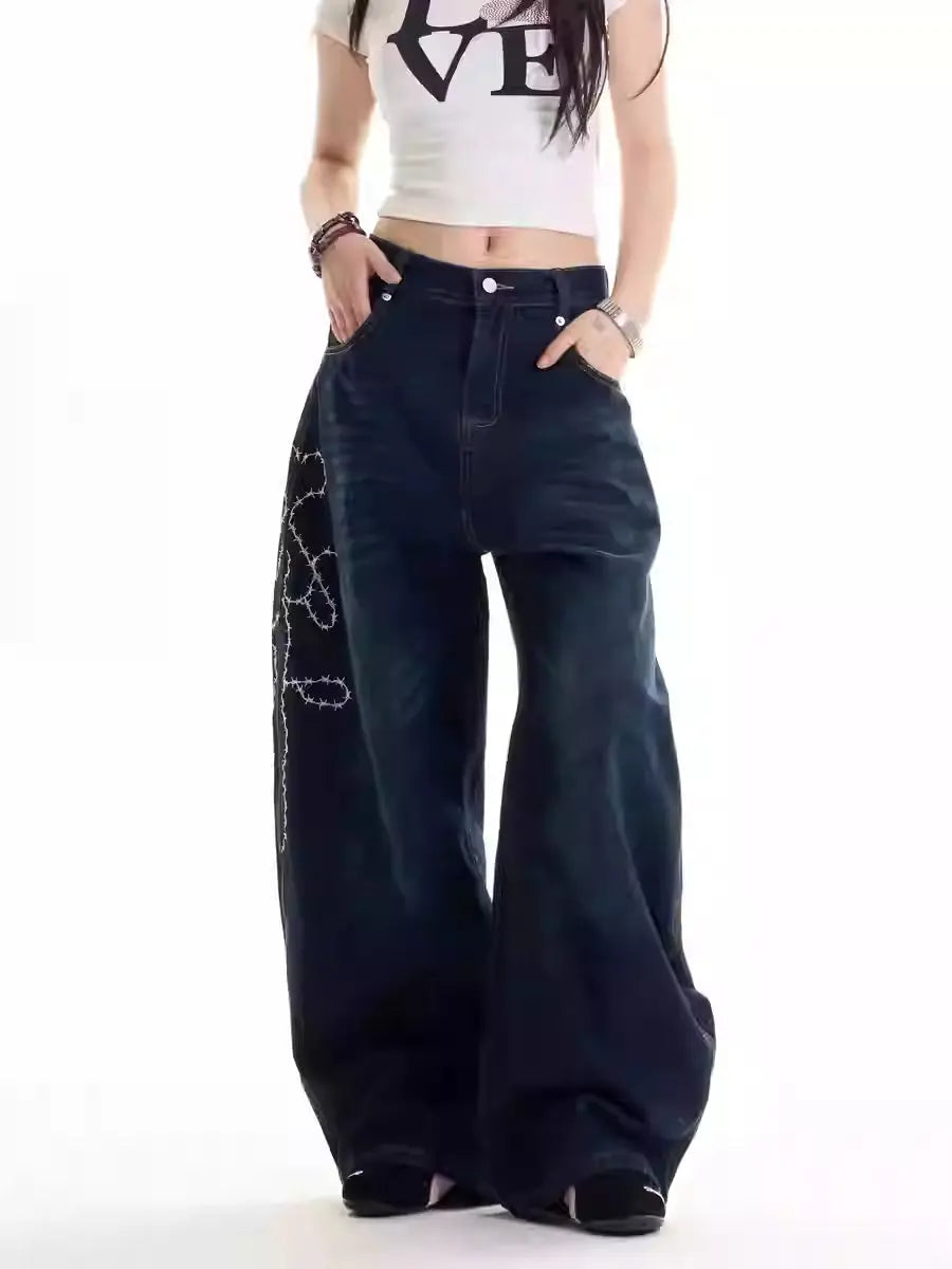 American Retro Hot Girl Embroidered Machete Jeans hercurva