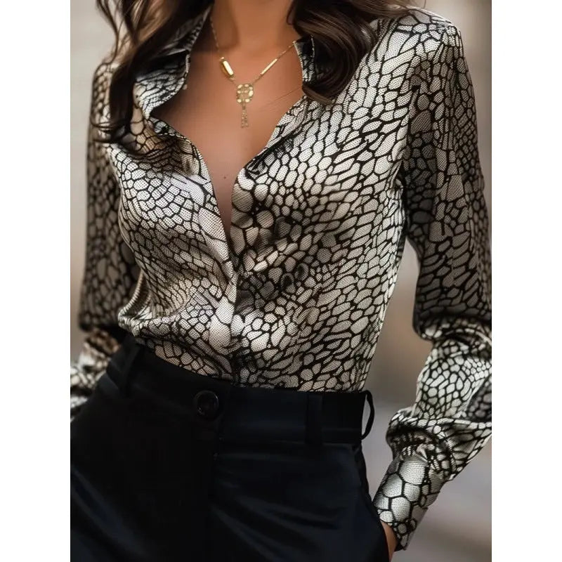 Solid-color Casual Loose-fit Women's Shirt hercurva