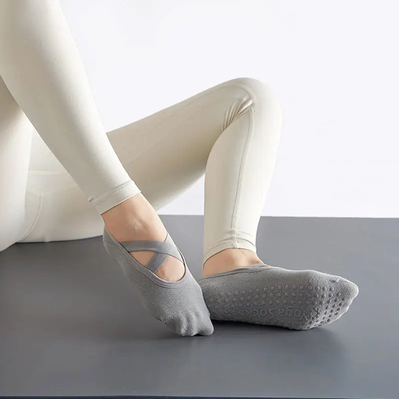 Professional Yoga Socks Women's Non-slip Short hercurva
