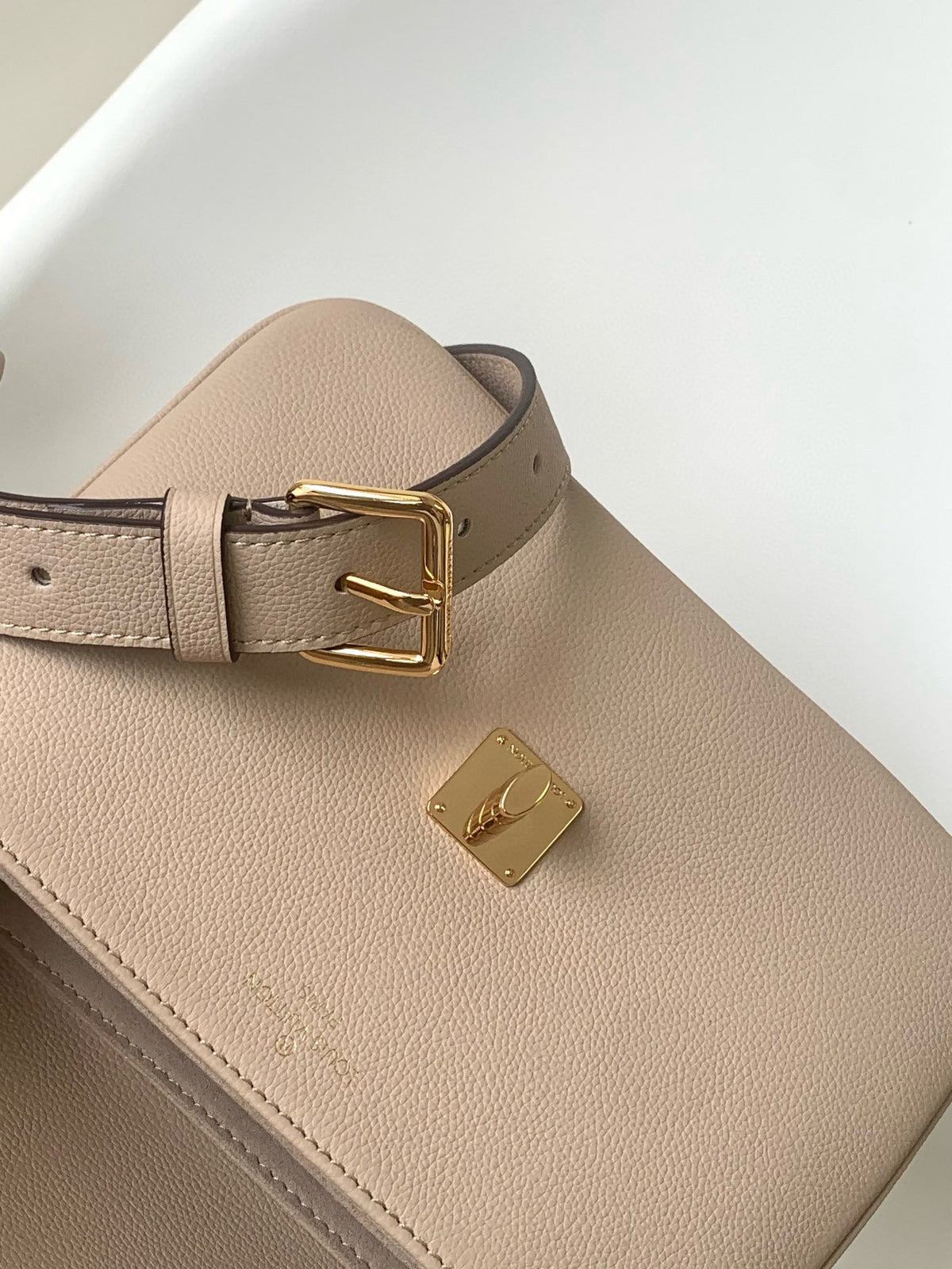 oxford lockme 22cm greige calfskin
