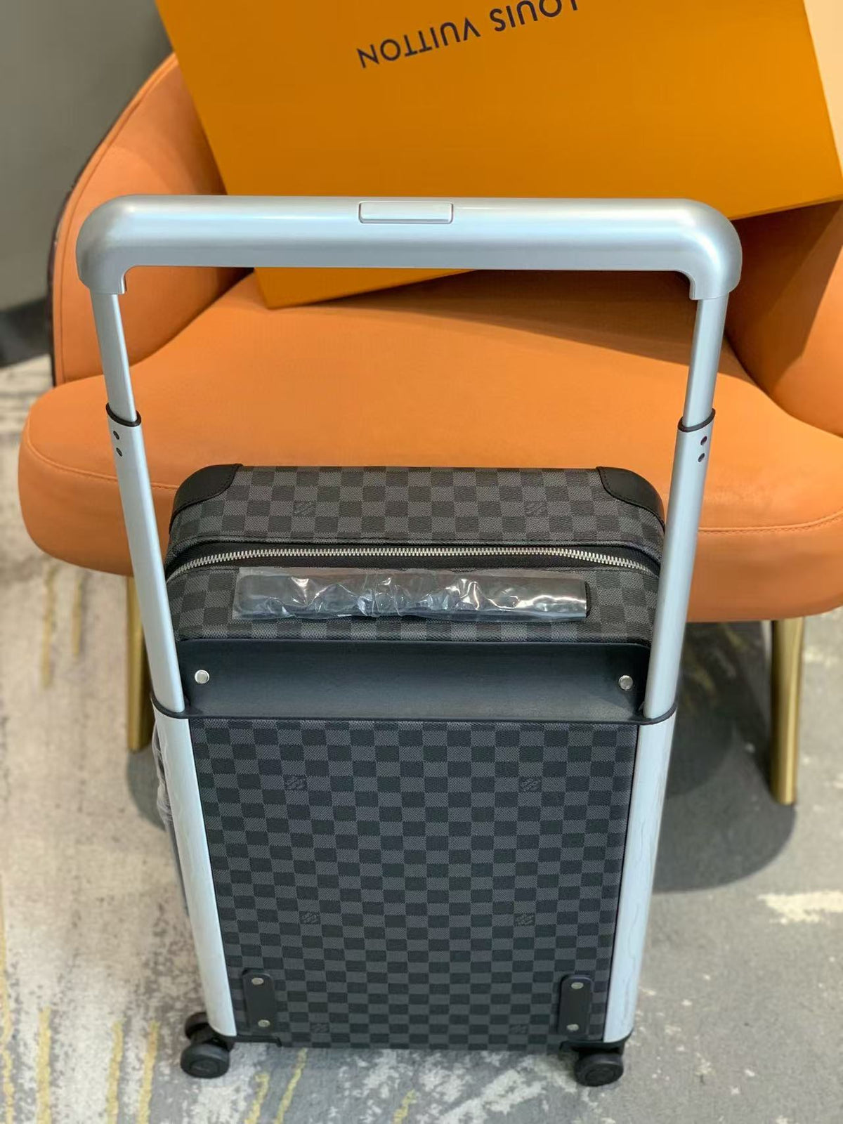 Louis Vuitton Horizon 55 Suitcase Gray Black Leather