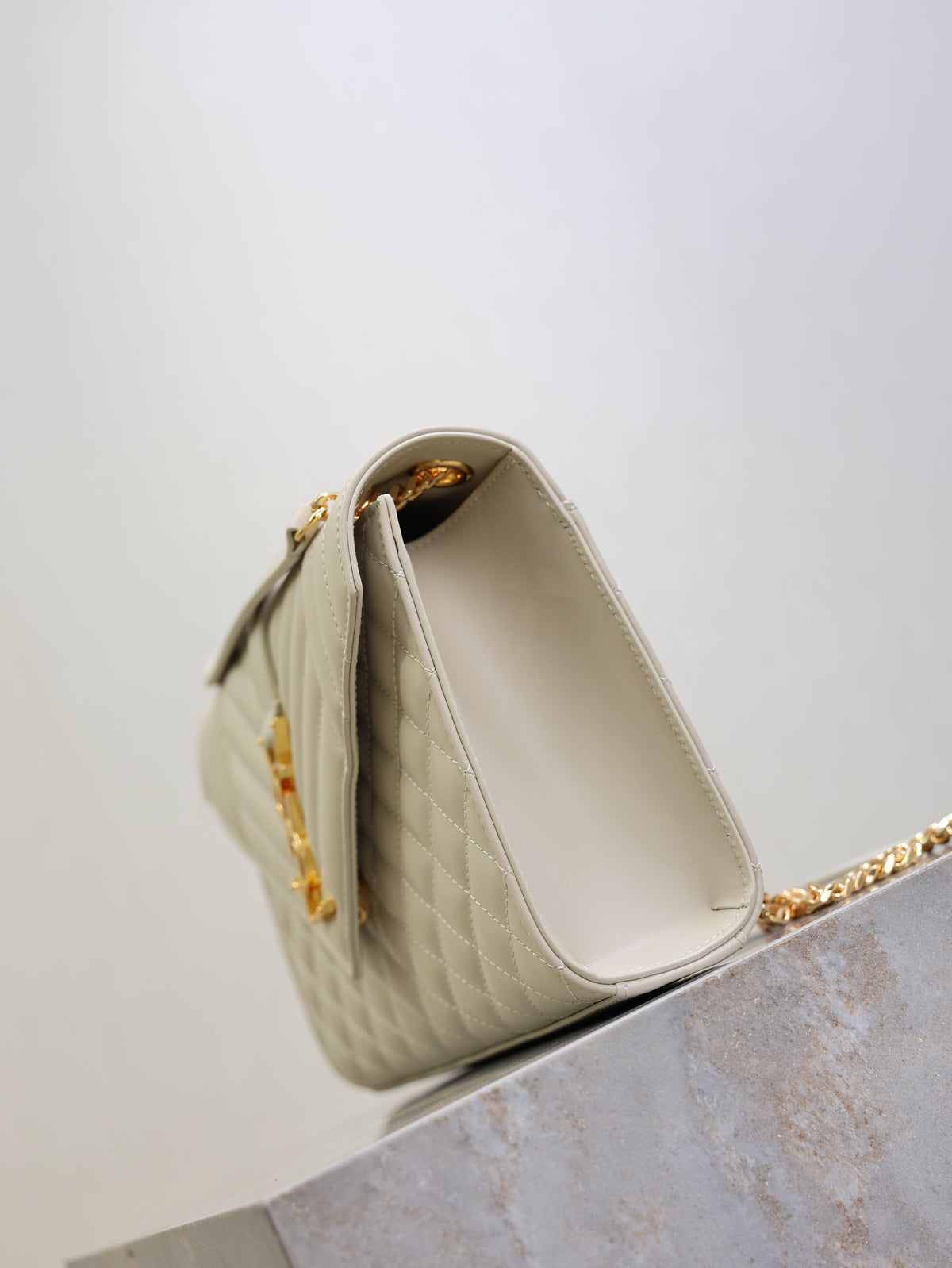 YSL 2026 Envelope In Quilted Grain De Poudre White Embossed Leather