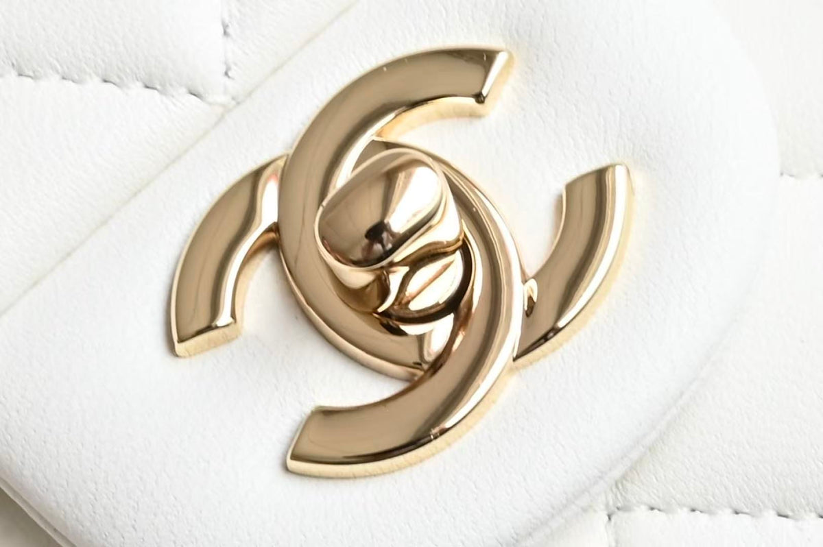 Chanel Flap With Top Handle 20cm White Lambskin