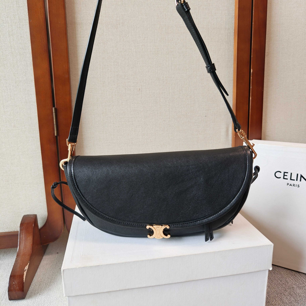 Celine Halfmoon Soft Triomphe Bag 25cm Black Shiny Lambskin