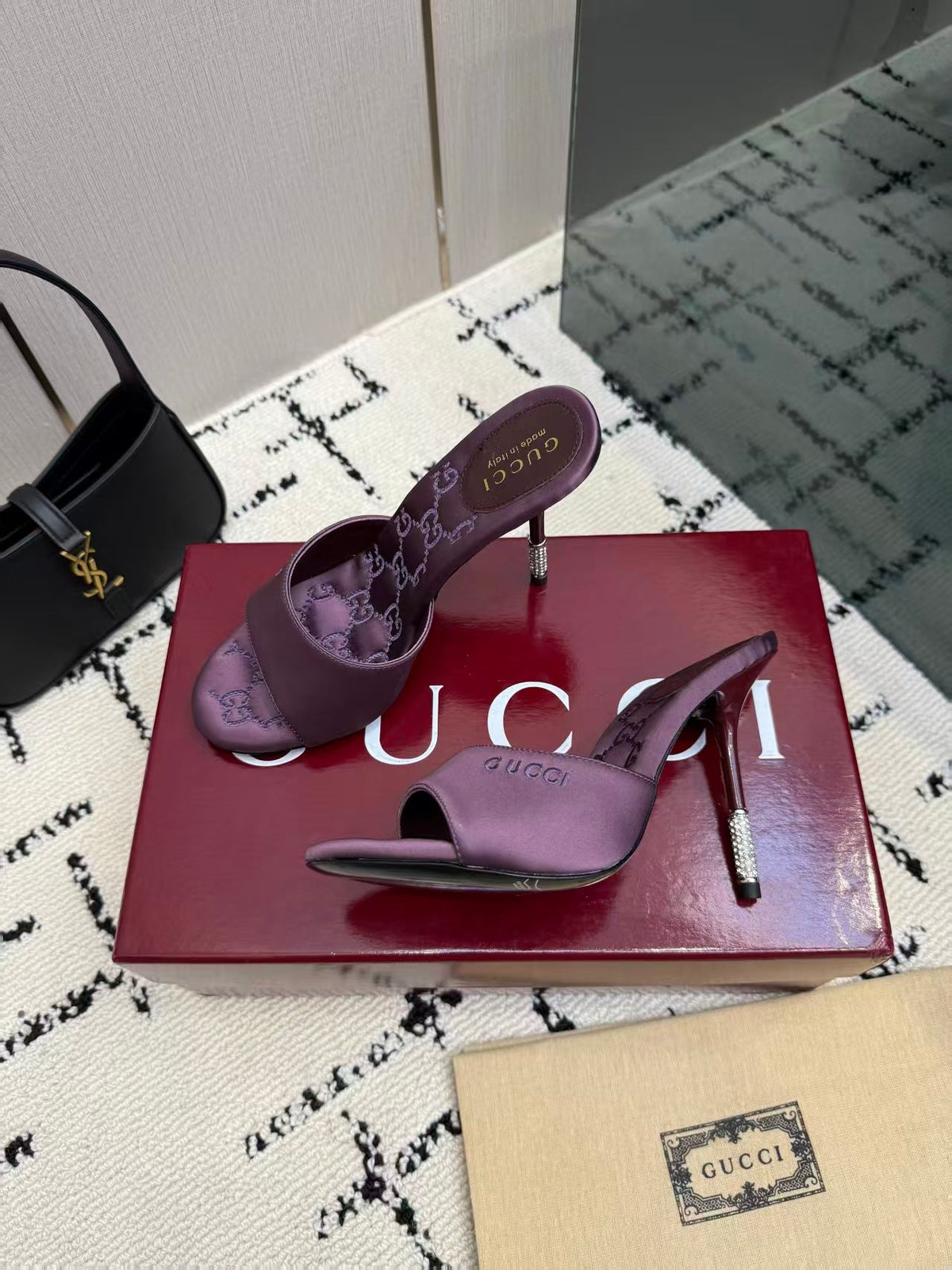 Gucci 2026 Logo-embossed Sandal 100mm Satin Leather
