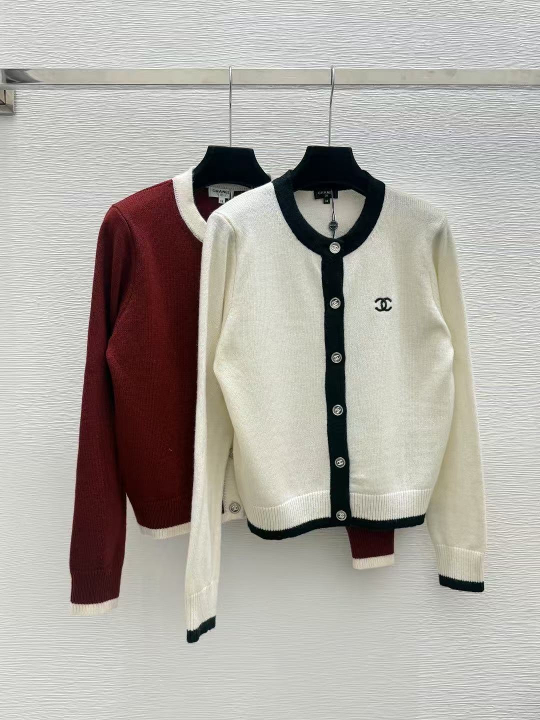 Chanel 2026 Bicolor Cardigan Wool