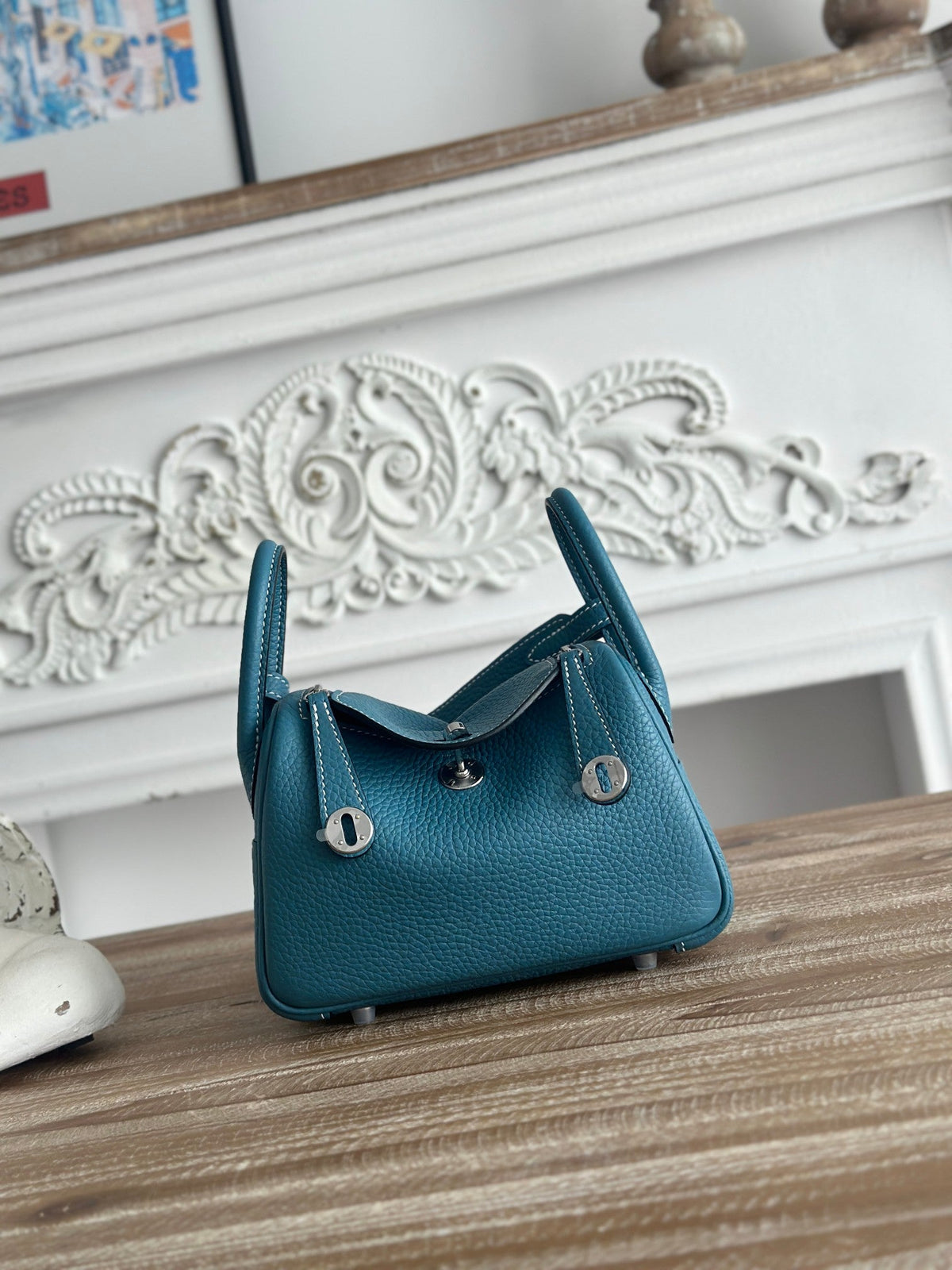 High-end Hermes 2026 Lindy Bag 19cm Togo Leather 2