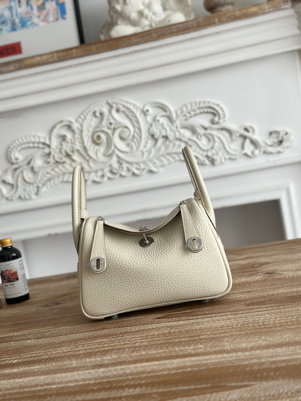 High-end Hermes 2026 Lindy Bag 19cm Togo Leather 2