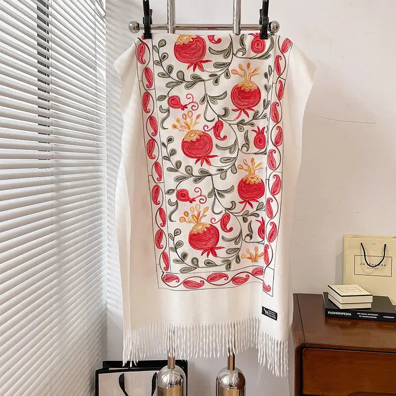 Contrast Color Pomegranate Leaf Embroidered Double-sided Shawl hercurva
