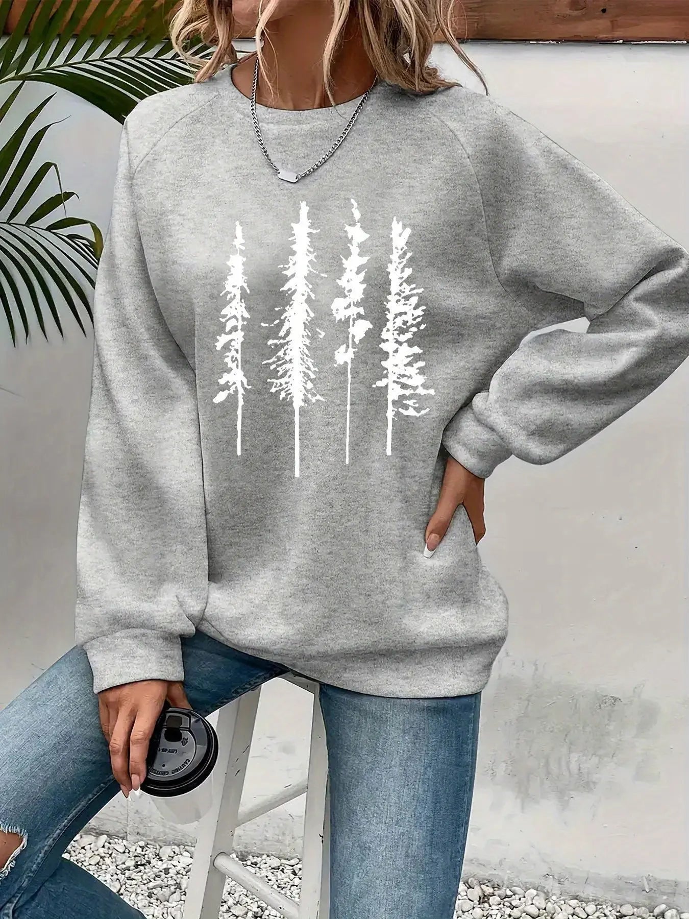 Casual Heart Print Crew Neck Pullover Sweatshirt - Soft Slightly Stretch Polyester Fabric, Machine Washable, Perfect For Spring And Fall - Women's Long Sleeve Casual Wear hercurva