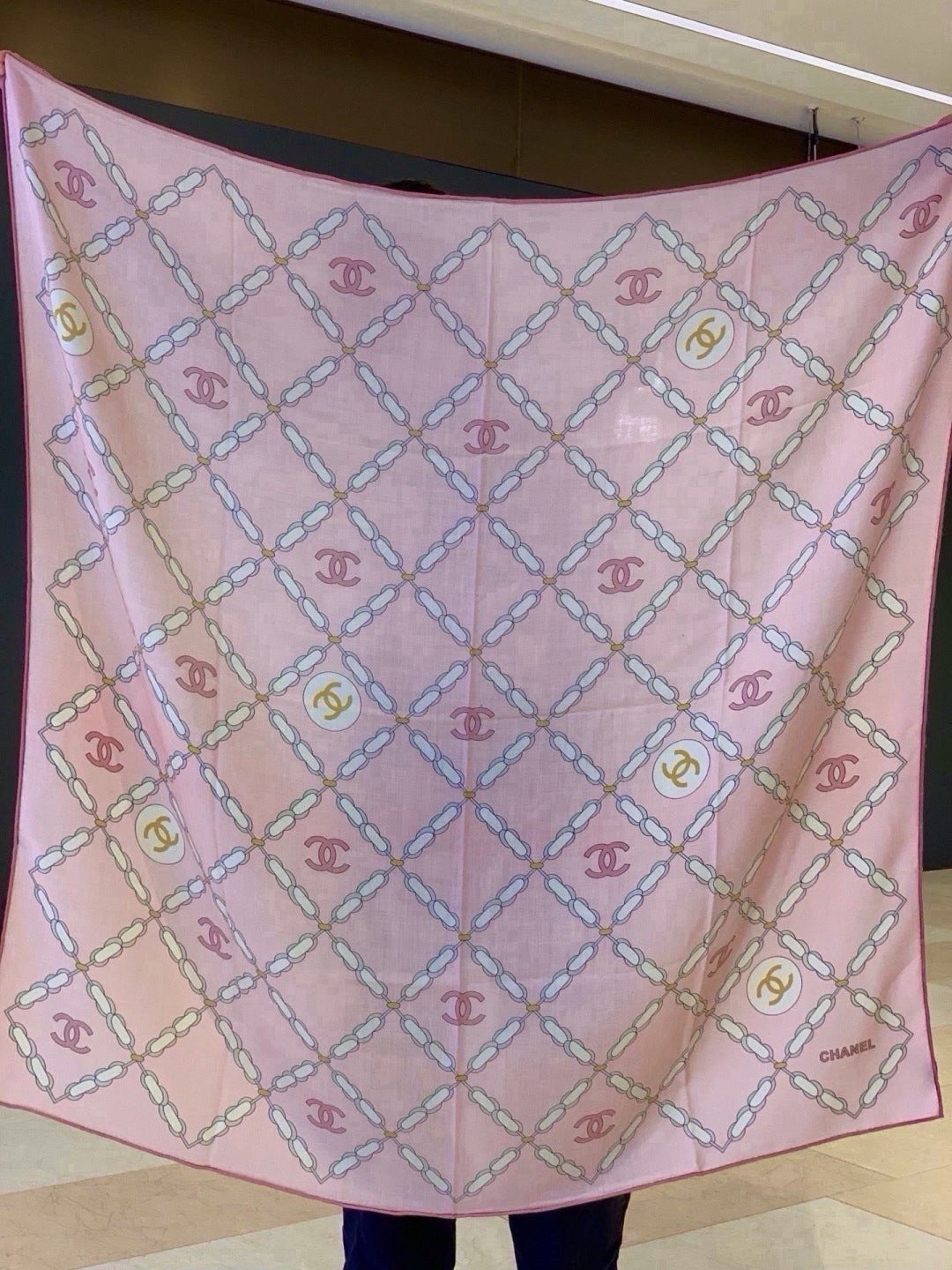 Chanel 2026 Crisscrossed Chain Pattern Scarf 135cm Silk And Cashmere 213763