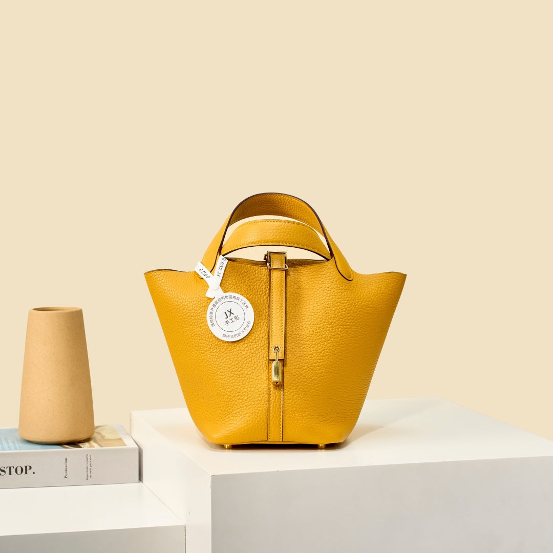 High-end Hermes 2026 Picotin Bag 18cm Taurillon Clemence Leather 1