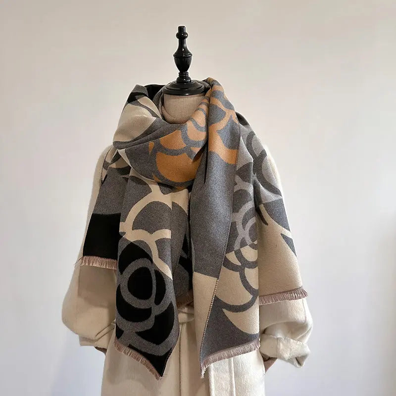 Dual-use Warm Scarf Women's Winter Cloak hercurva