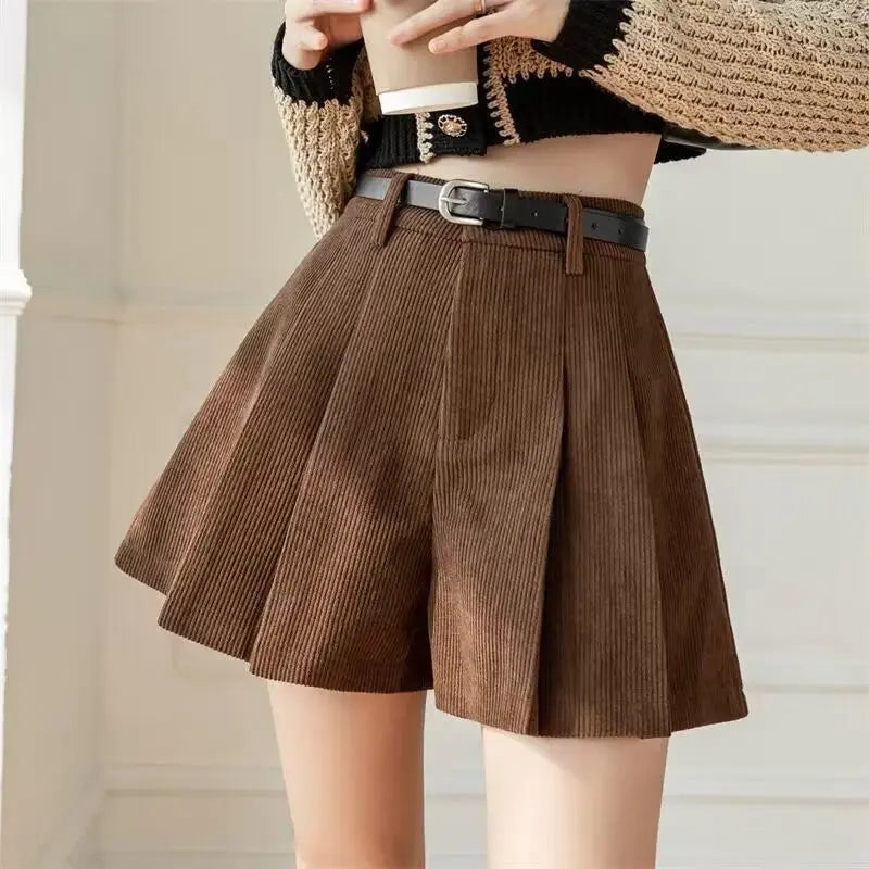 Corduroy Pleated Slim Casual Wide-leg Shorts Women hercurva