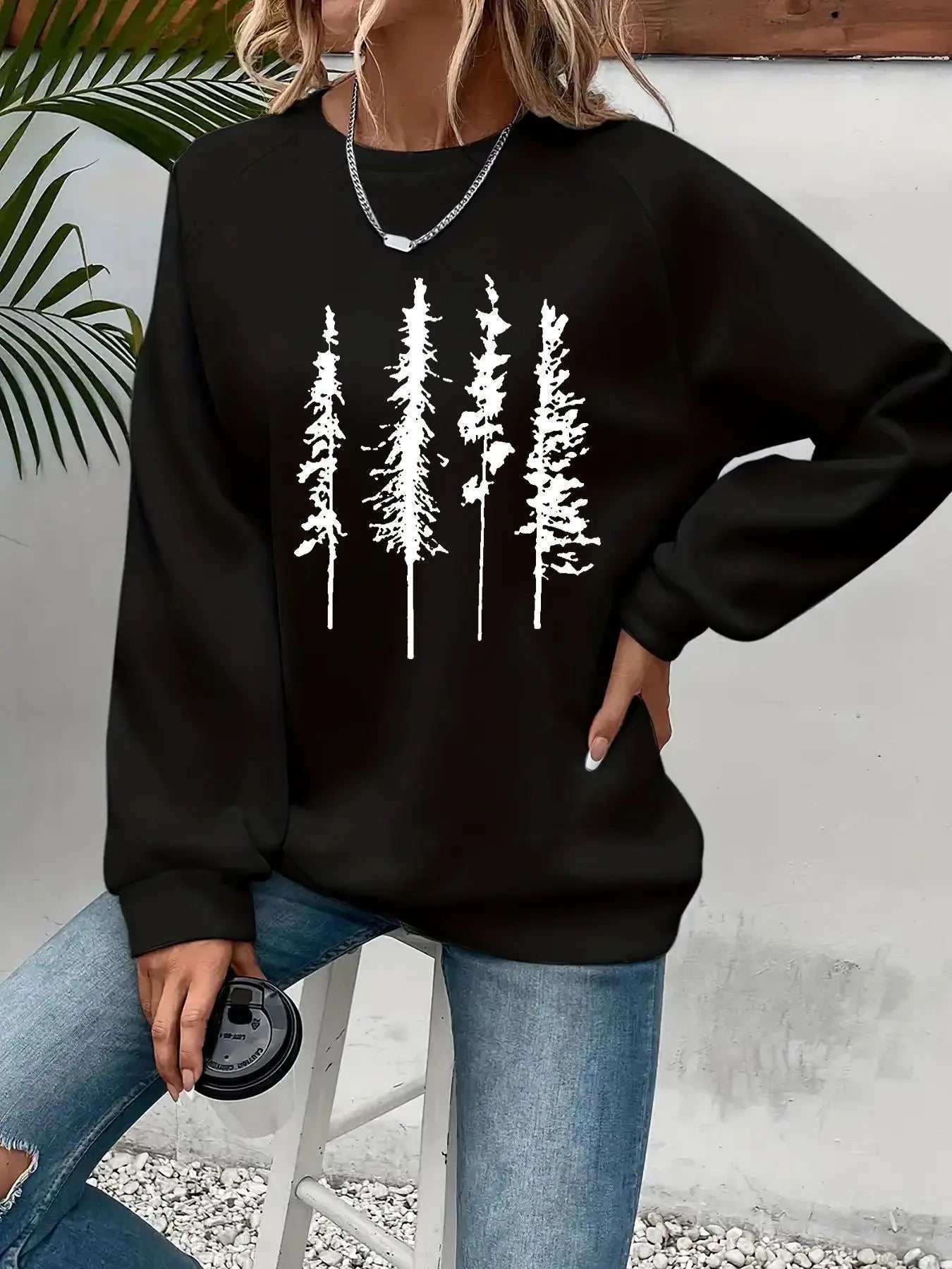 Casual Heart Print Crew Neck Pullover Sweatshirt - Soft Slightly Stretch Polyester Fabric, Machine Washable, Perfect For Spring And Fall - Women's Long Sleeve Casual Wear hercurva
