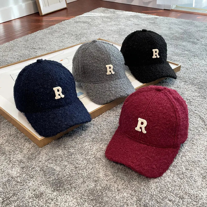 Winter Thick Lambskin Furry Large R Letter Baseball Cap hercurva