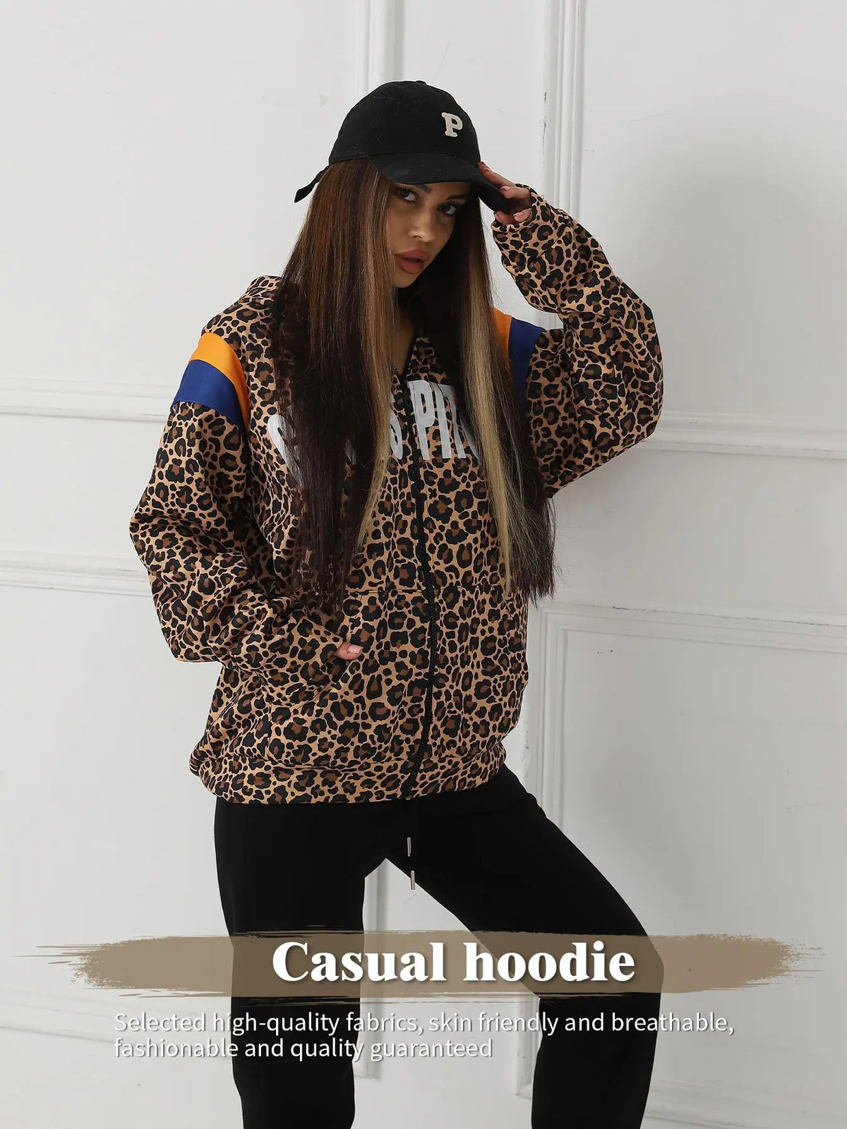 Women's Leopard Print Long Sleeved Sweatshirt hercurva