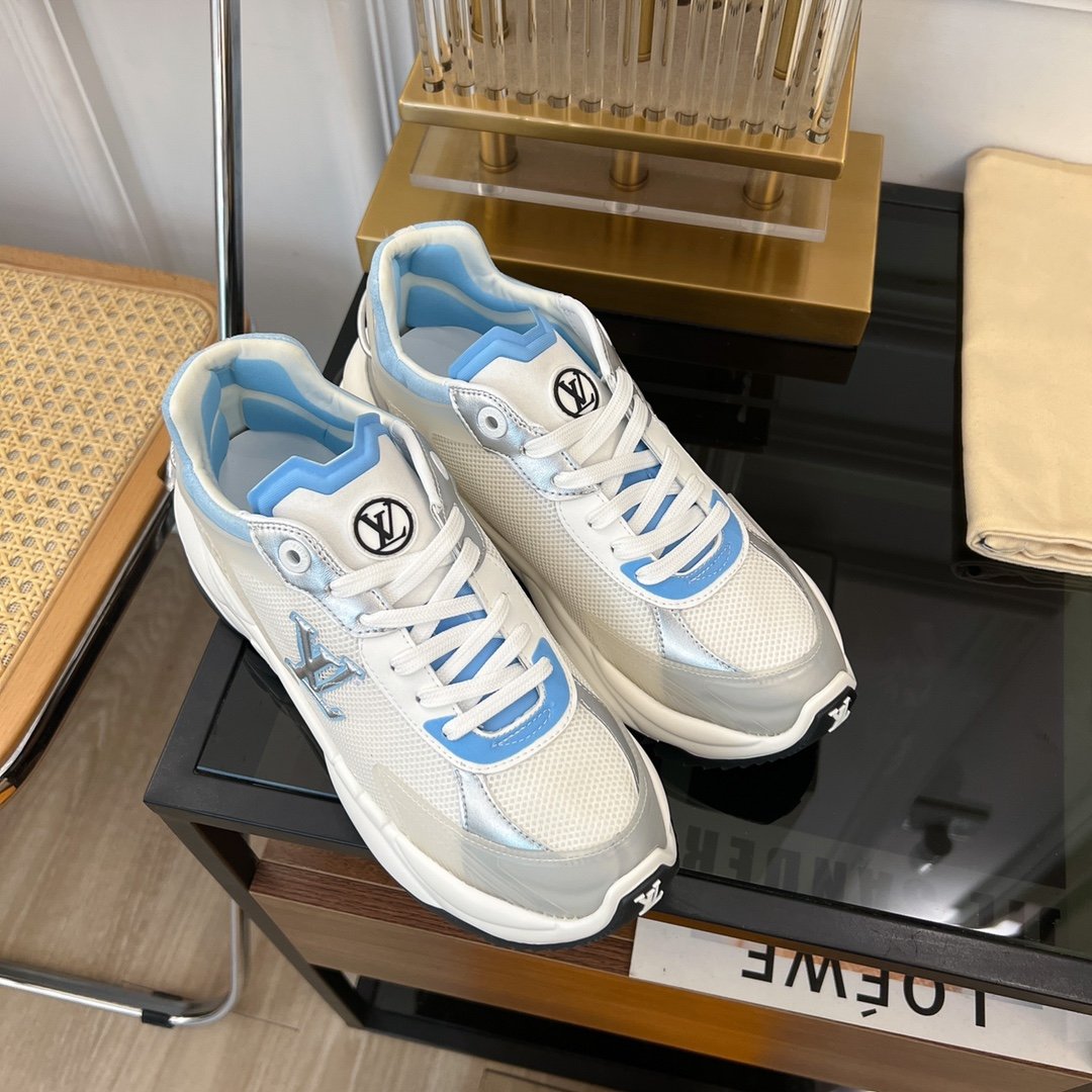 LV RUN 55 SNEAKER WHITE BLUE