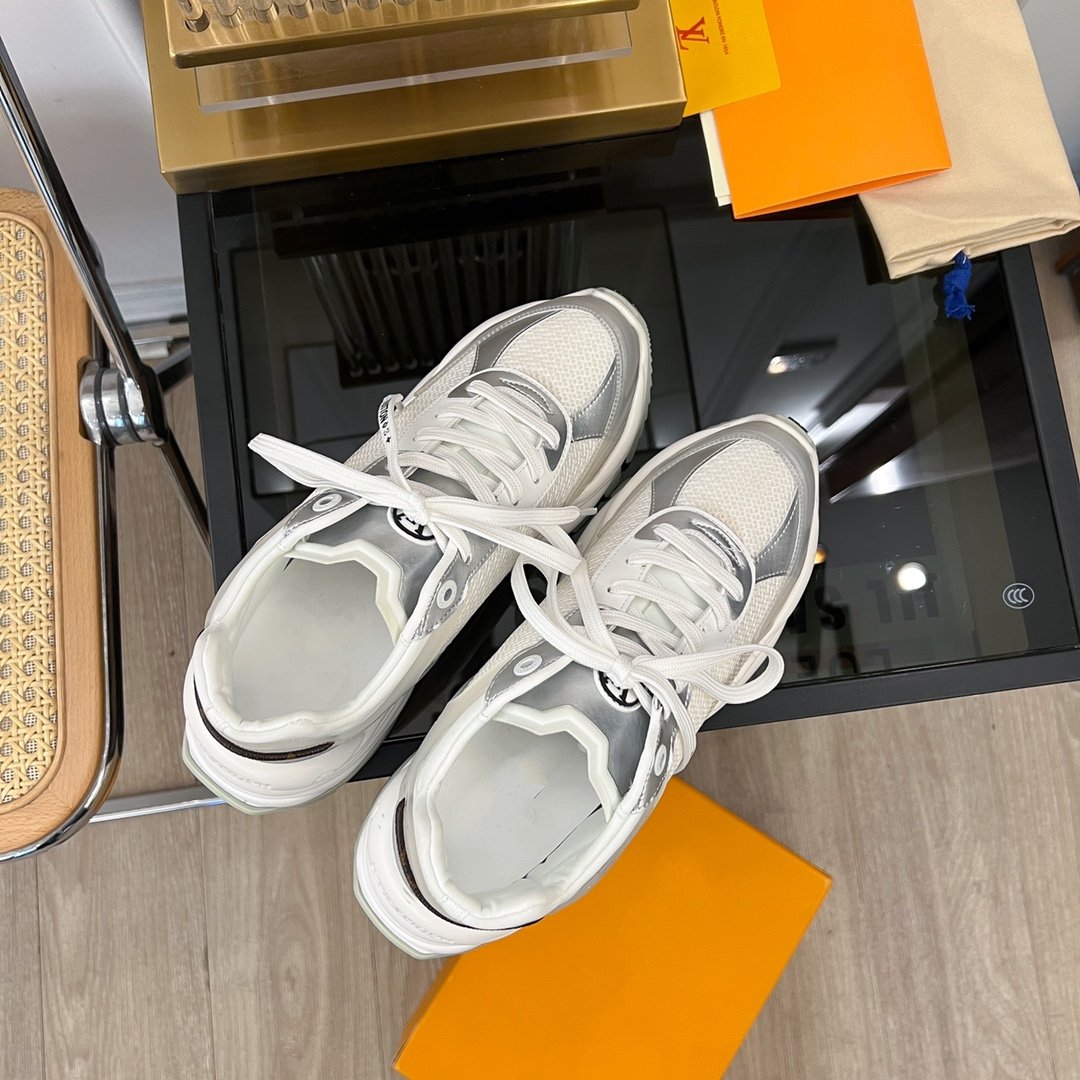 LV RUN 55 SNEAKER WHITE