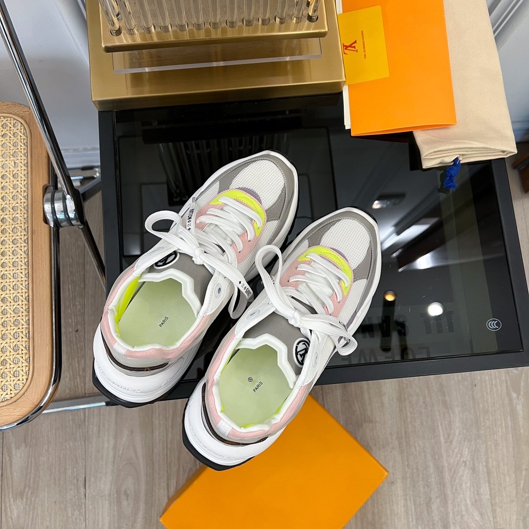 LV RUN 55 SNEAKER GREEN PLANTAIN