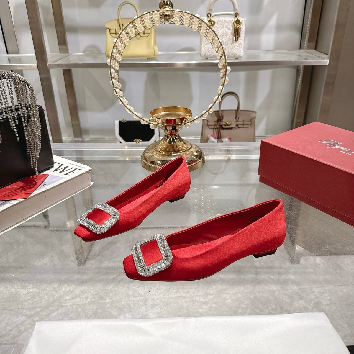 Bell Viv 25 Pumps Red Imported Silk 300732