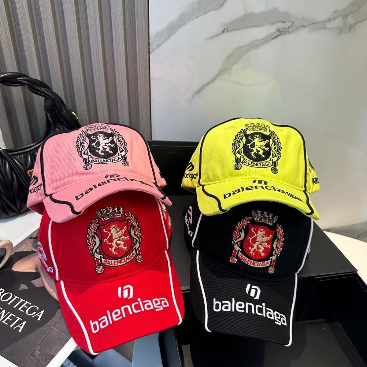 Balenciaga Embroidered Logo Baseball Cap 229228