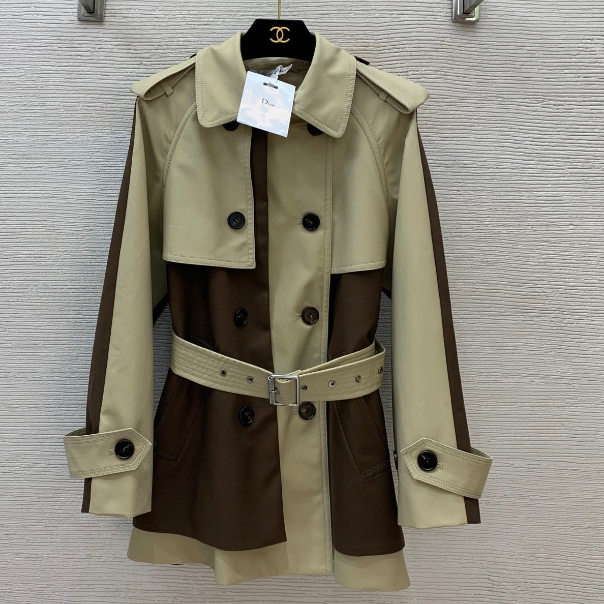 Dior 2026 Double-Breasted Coat with Belt Cotton 425781