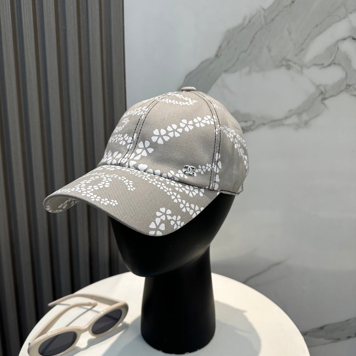 Chanel Baseball Cap With CC Logo And Floral Pattern Cotton 237368
