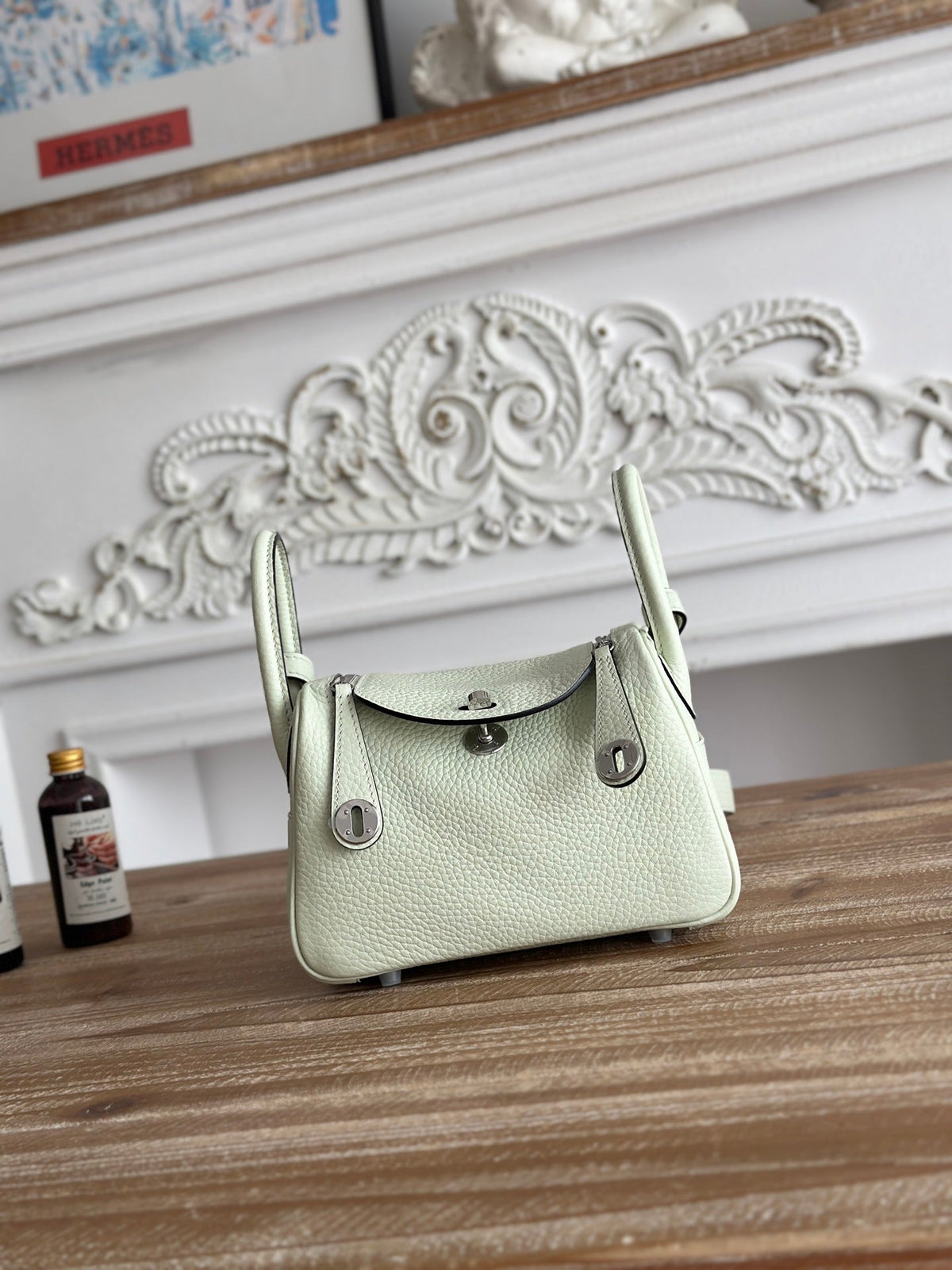 High-end Hermes 2026 Lindy Bag 19cm Togo Leather 1