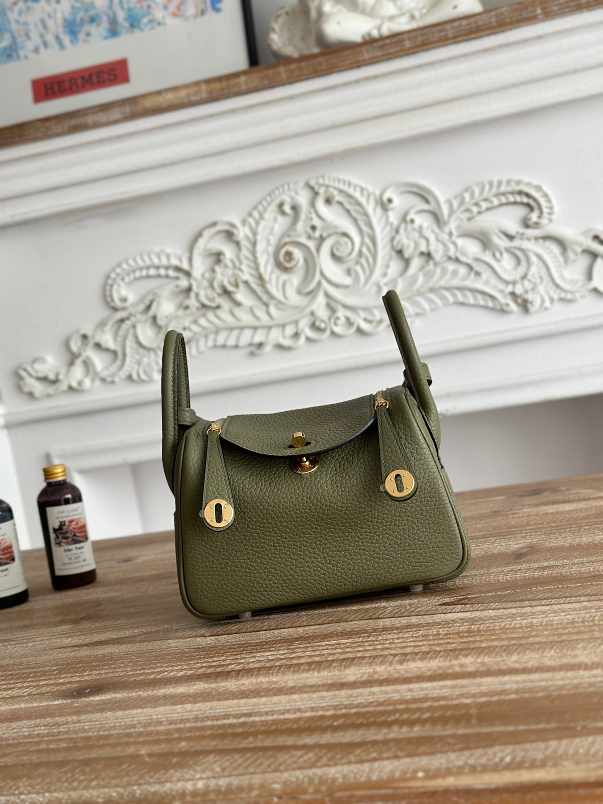 High-end Hermes 2026 Lindy Bag 19cm Togo Leather 1