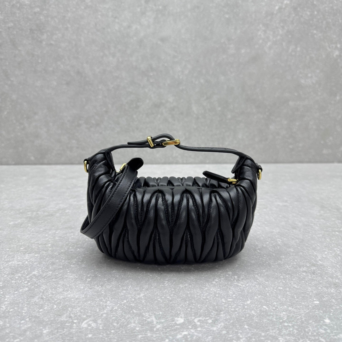 Miumiu 2026 Wander  Bag 16cm Matelasse Nappa Leather 351720