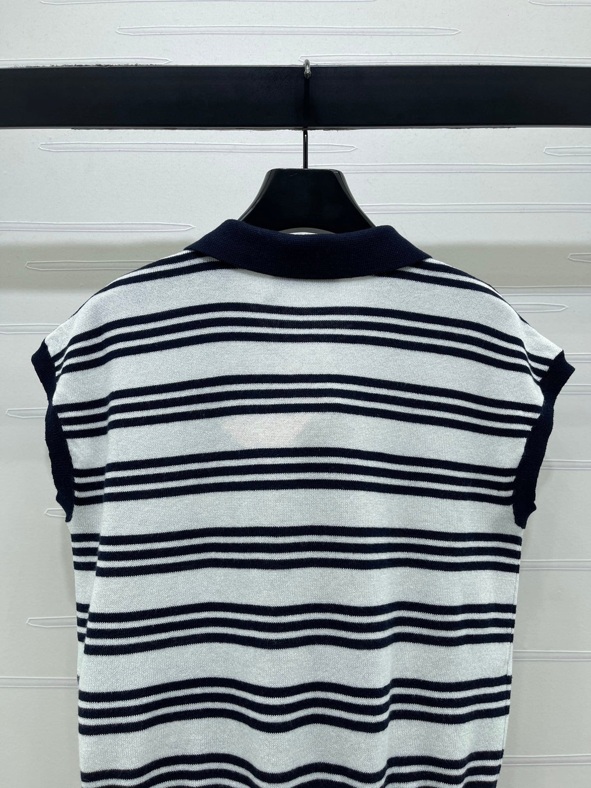Miumiu 2026 Striped Collared Knit Vest Wool Cashmere 352445