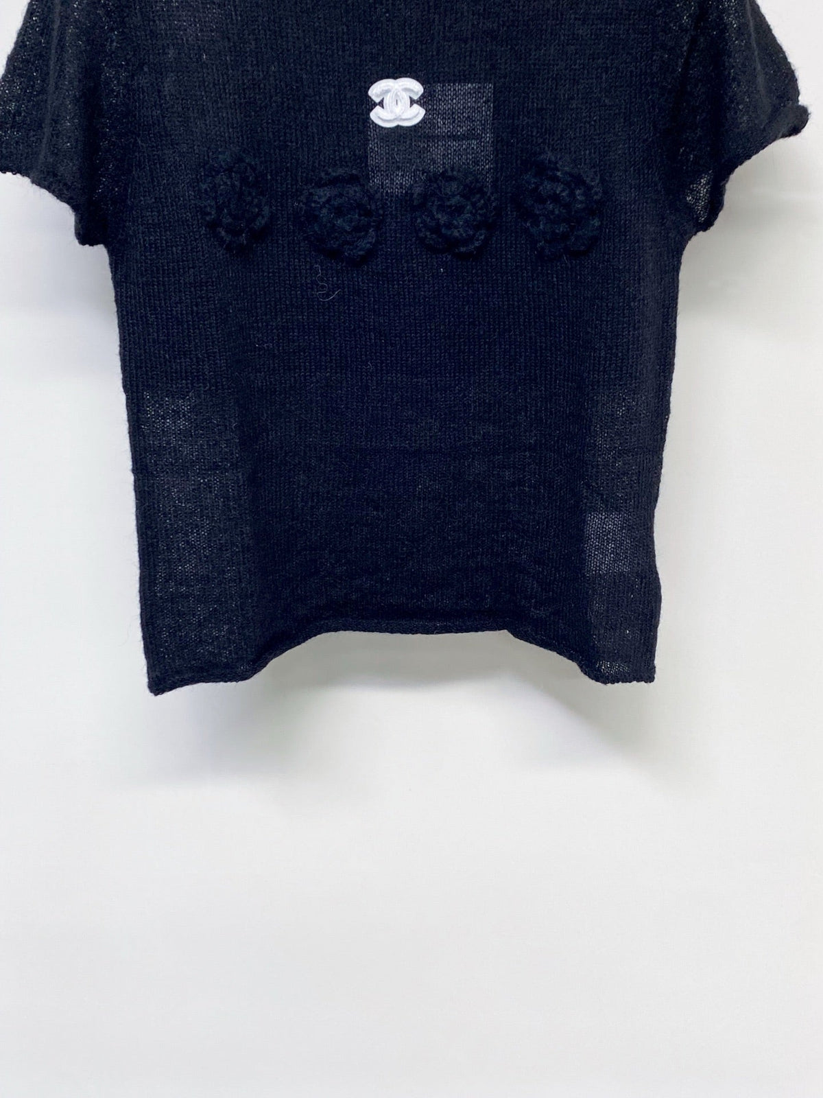 Chanel 2026 Floral Short Sleeve T-shirt Black and Beige Wool