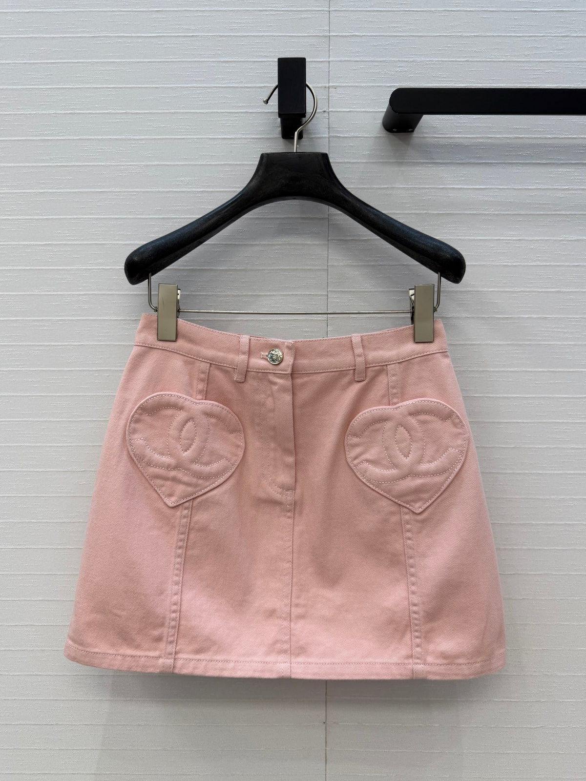 Chanel 2026 Elegant Heart-Shaped Double C Pocket Denim Set Pink Cotton 360887
