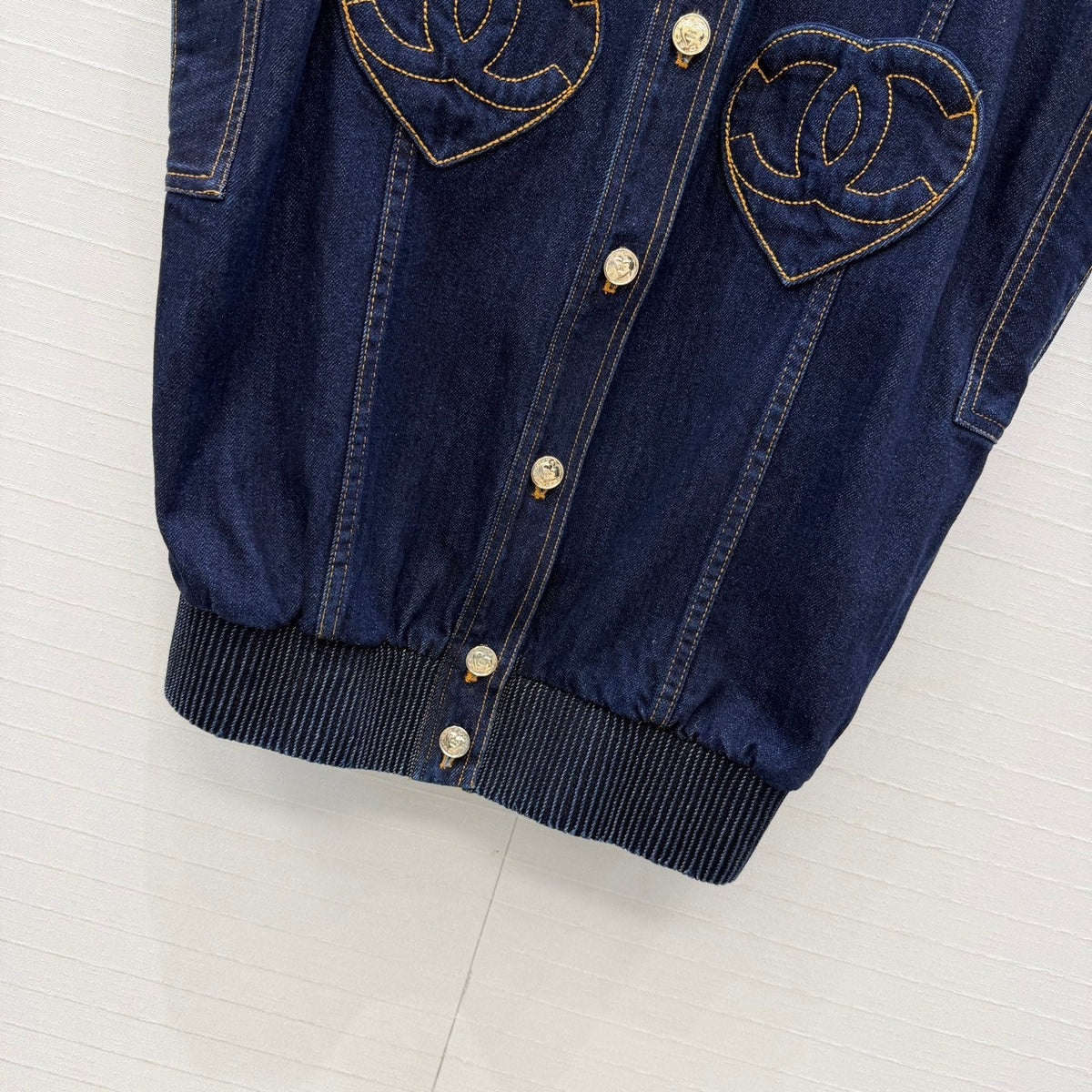 Chanel 2026 Elegant Heart-Shaped Double C Pocket Denim Set Blue Cotton 360881