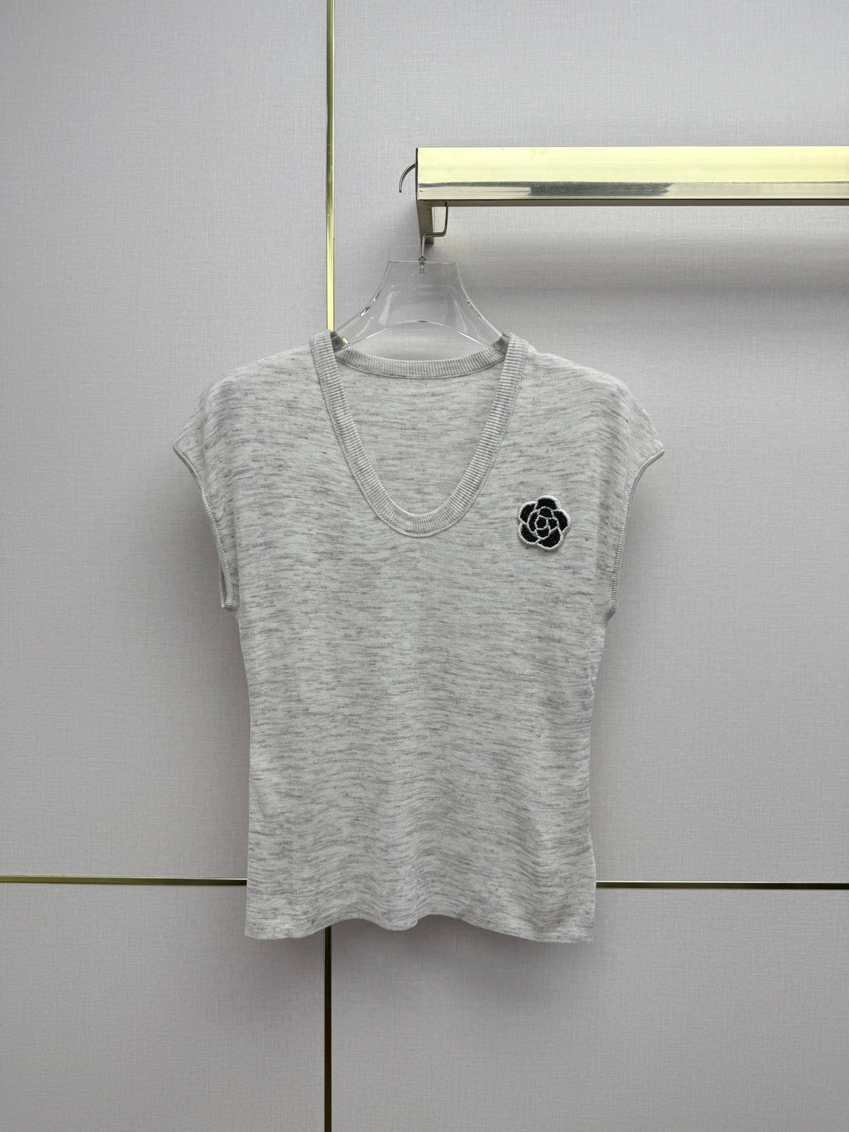 Chanel 2026 U-neck Top With 3D Flower 367688