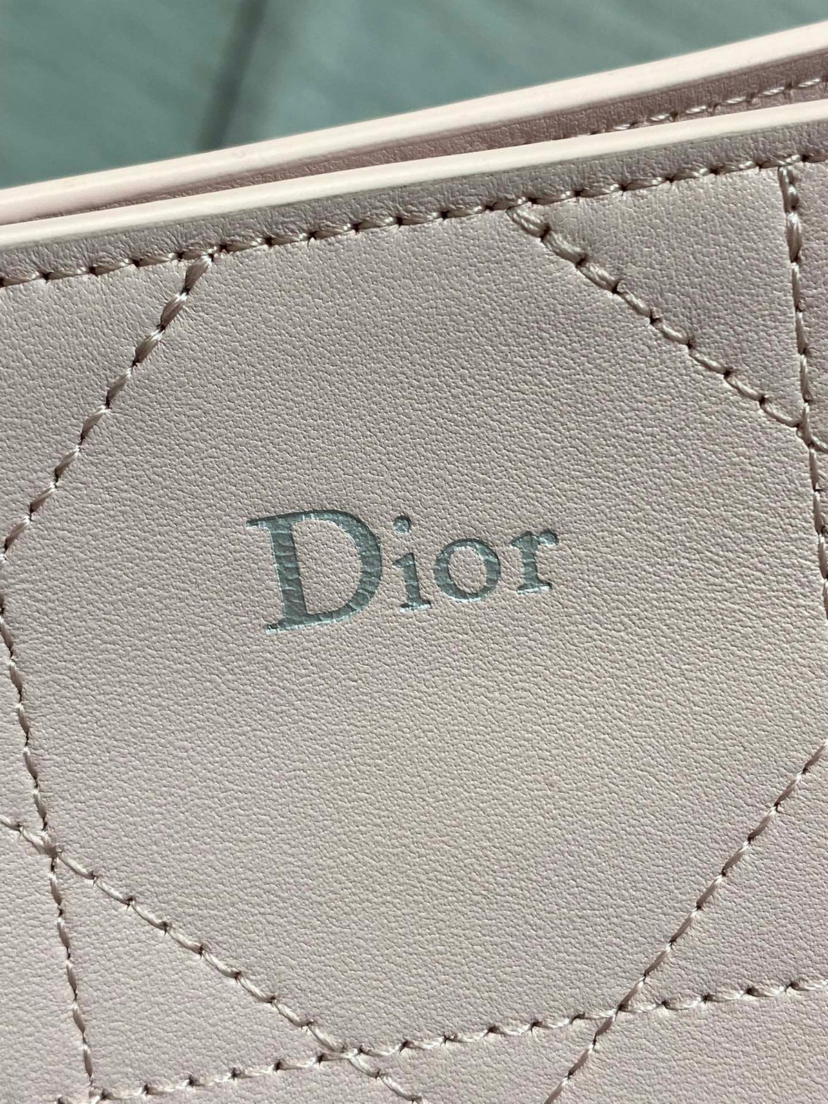 Dior 2026 Trianon Hobo Chain Bag 25cm Lambskin 289175
